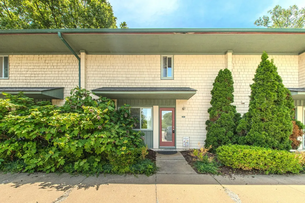 1795 Hideaway Lane Ann Arbor City MI 48105
