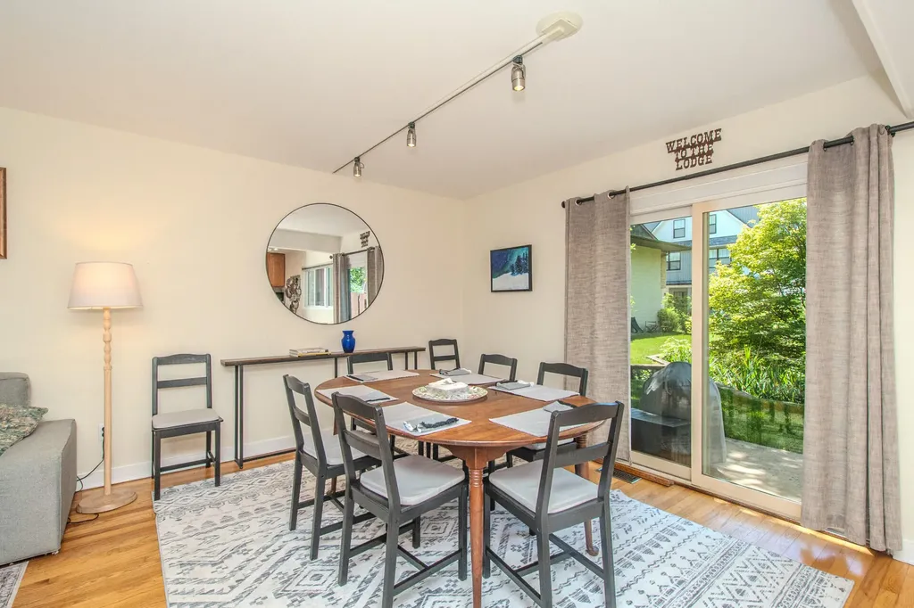 1795 Hideaway Lane Ann Arbor City MI 48105