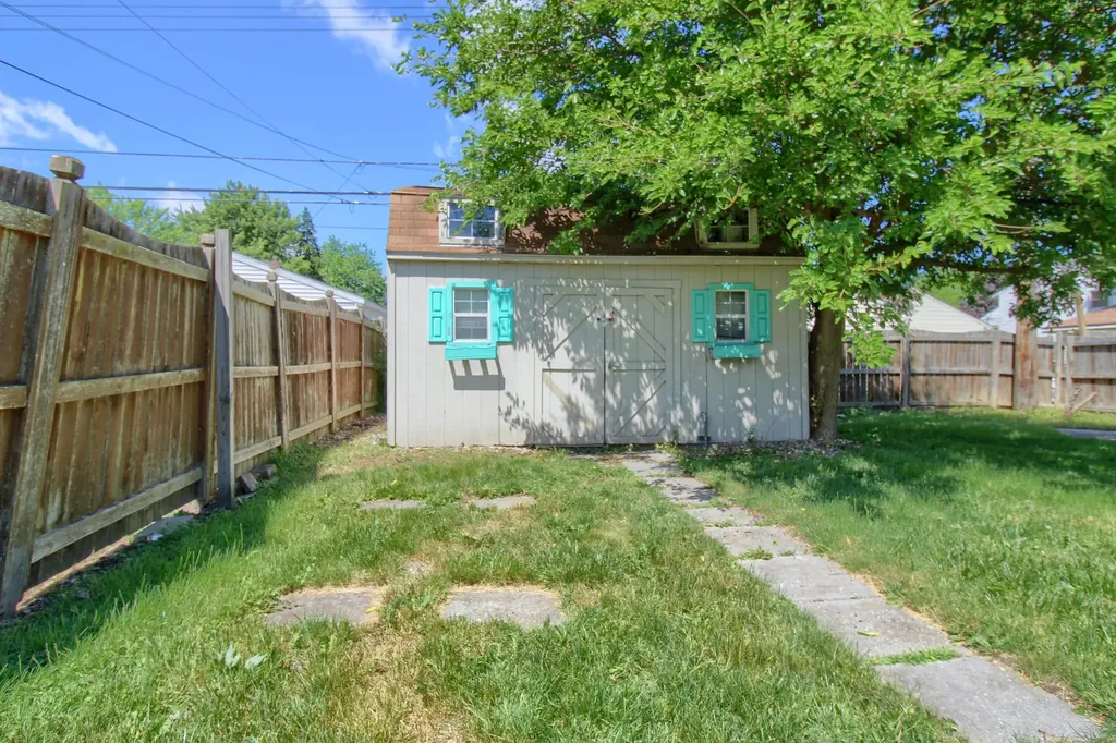 18266 Hamann Street Riverview City MI 48193
