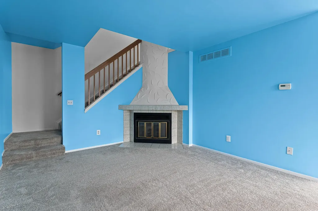 31008 Country Bluff Farmington Hills City MI 48331
