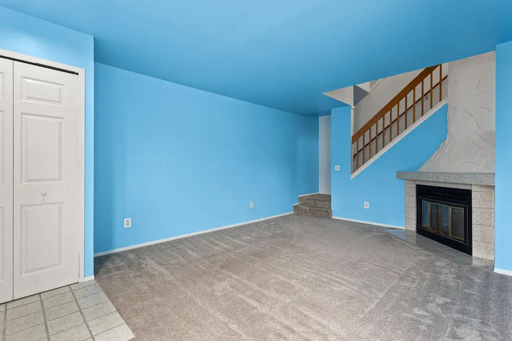 31008 Country Bluff Farmington Hills City MI 48331