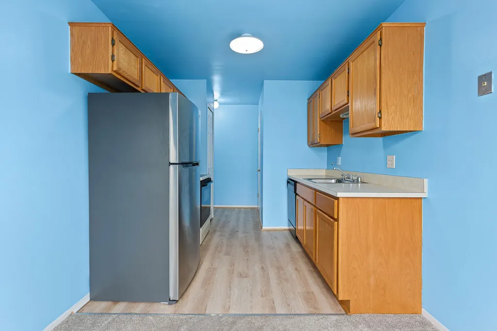 31008 Country Bluff Farmington Hills City MI 48331