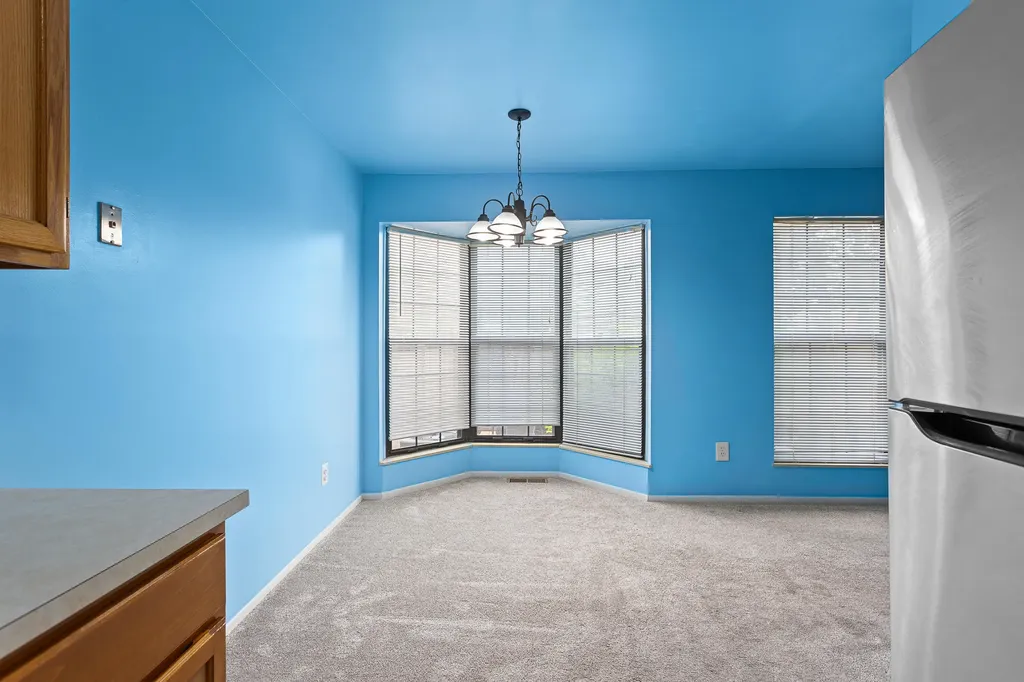 31008 Country Bluff Farmington Hills City MI 48331