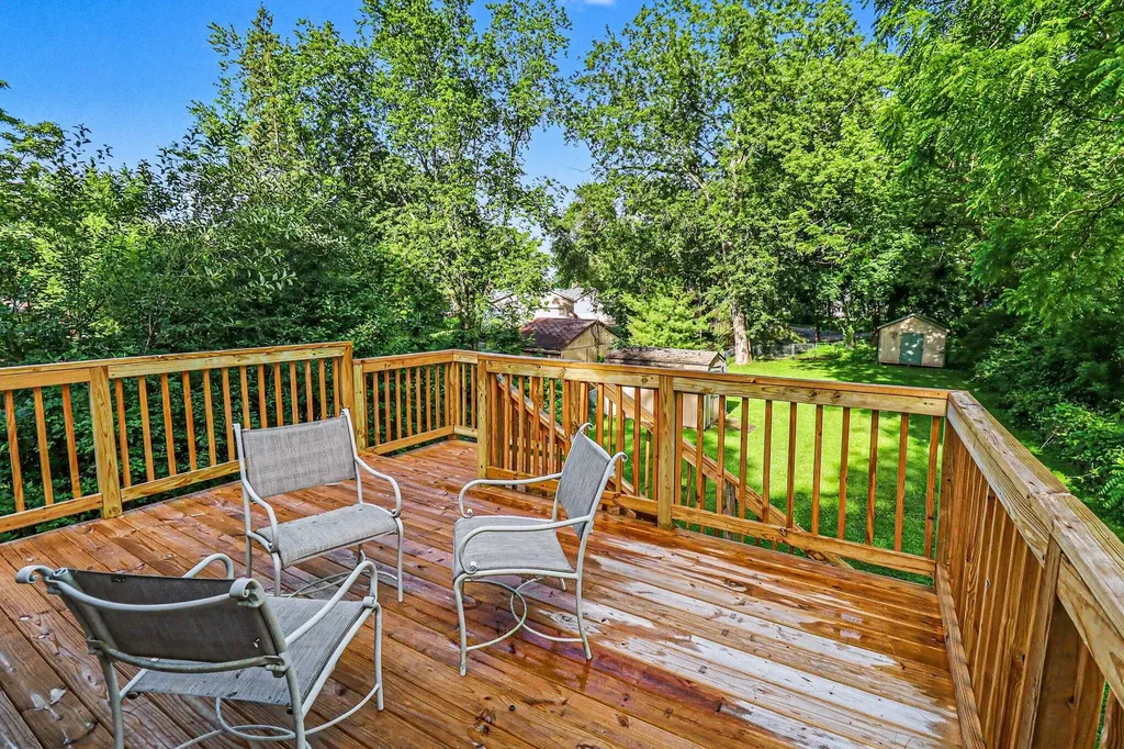 471 Elkinford Drive White Lake Charter Township MI 48383