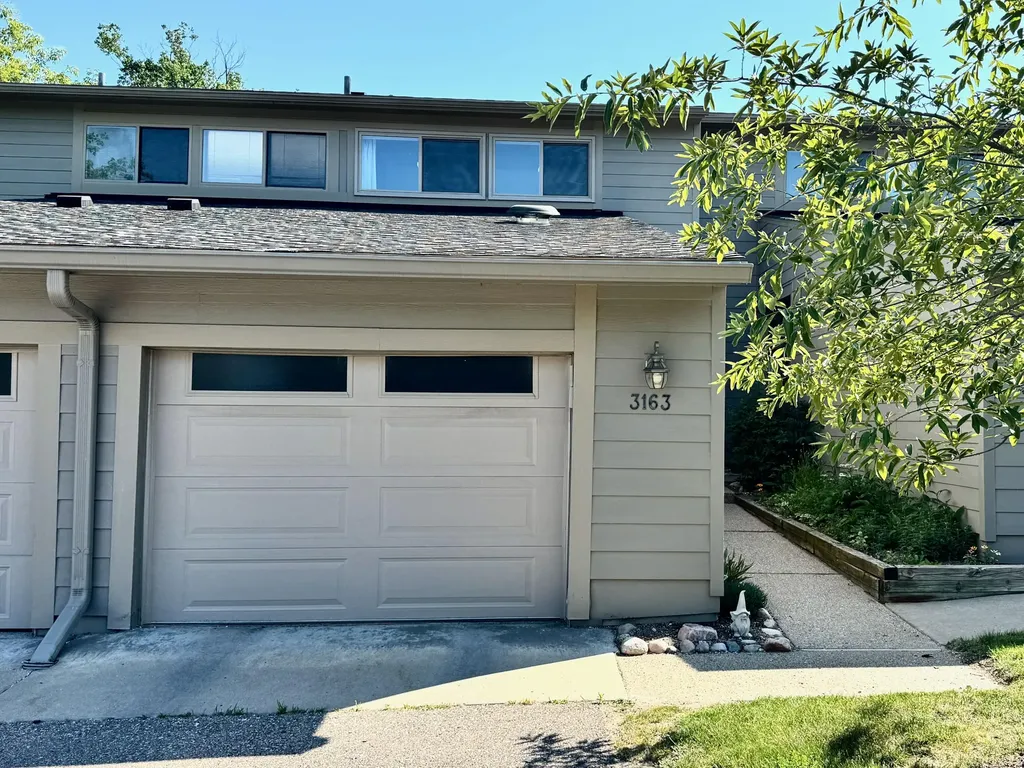 3163 Lake Haven Ann Arbor City MI 48105
