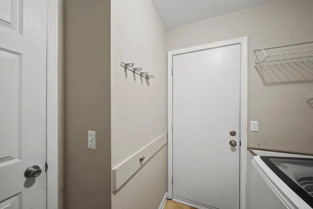 3077 Turnberry Lane Ann Arbor City MI 48108