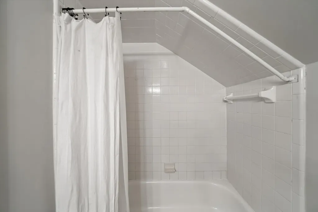 3077 Turnberry Lane Ann Arbor City MI 48108