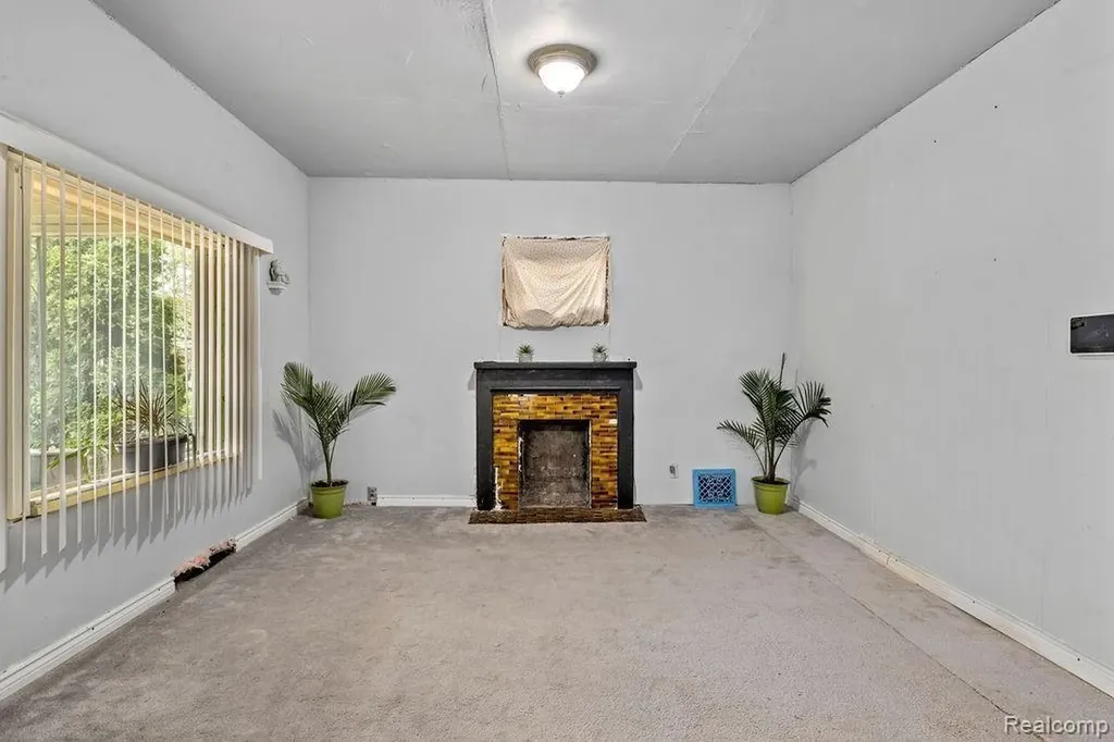 49 Richton Street Highland Park City MI 48203