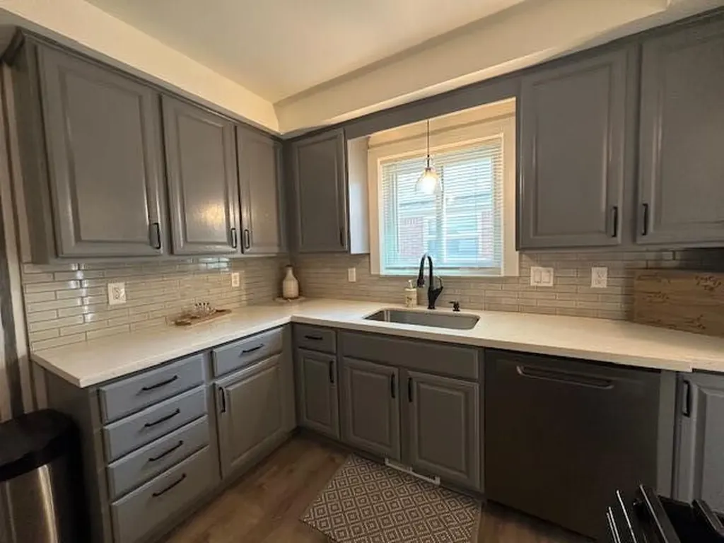 18450 Olympia Redford Charter Township MI 48240