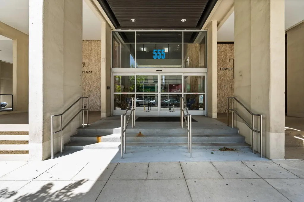 555 E William Street Ann Arbor City MI 48104