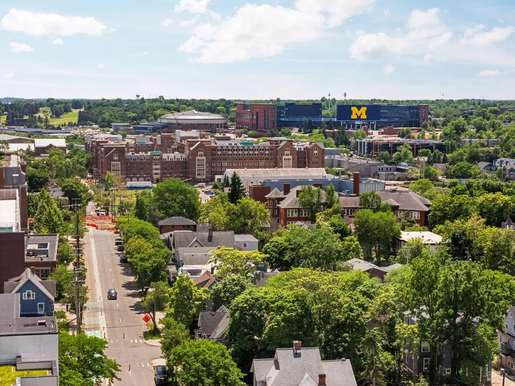 555 E William Street Ann Arbor City MI 48104
