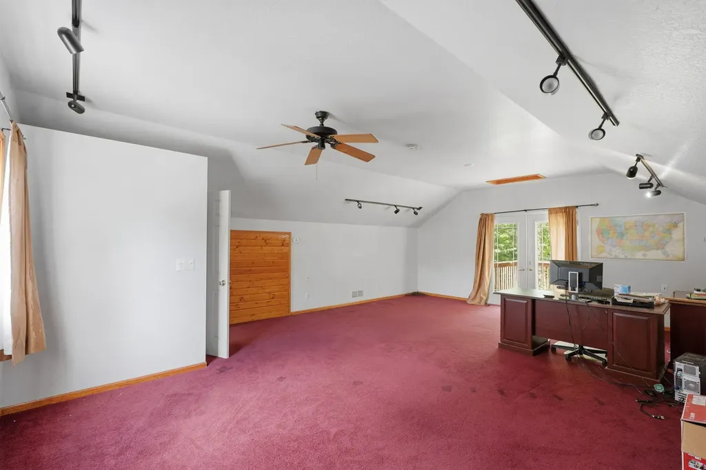 9050 Almena Drive Oshtemo Charter Township MI 49009