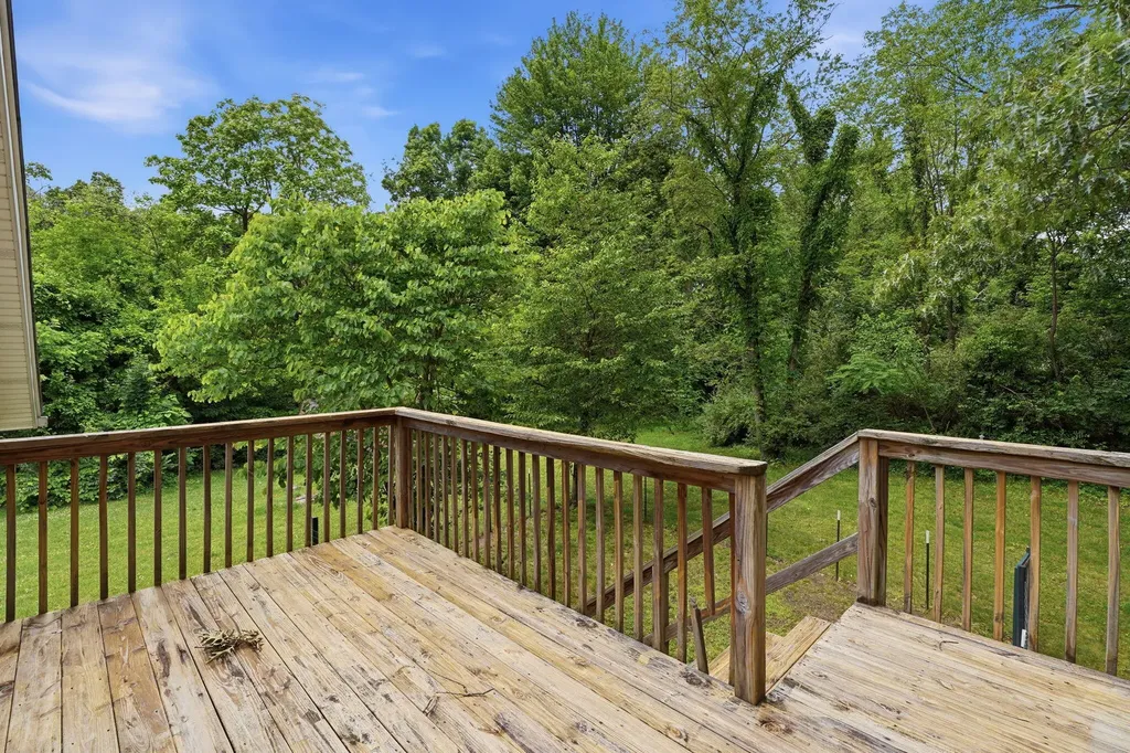 9050 Almena Drive Oshtemo Charter Township MI 49009