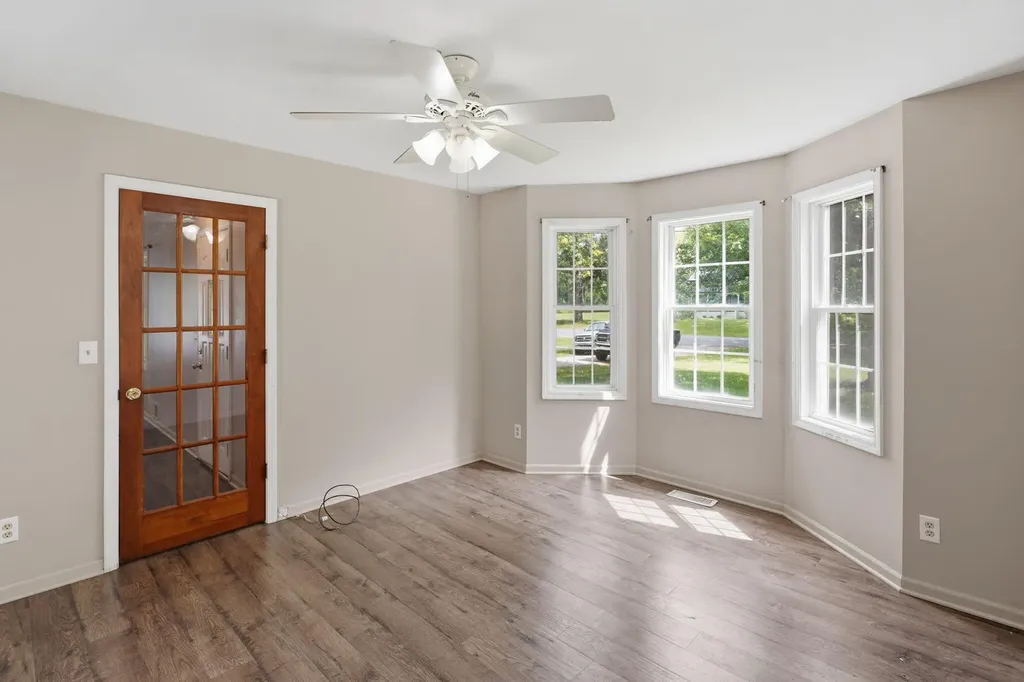 9050 Almena Drive Oshtemo Charter Township MI 49009