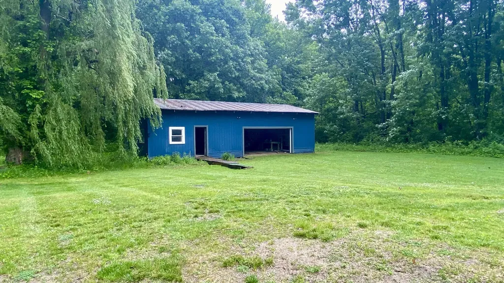 641 Tracey Lane Brighton Township MI 48114