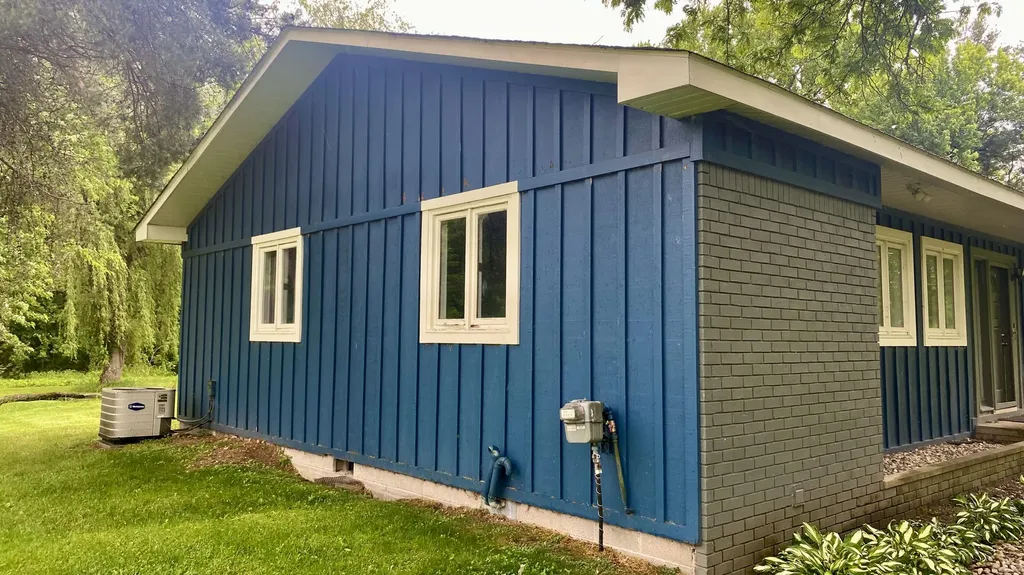 641 Tracey Lane Brighton Township MI 48114