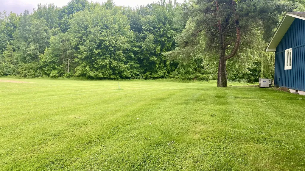 641 Tracey Lane Brighton Township MI 48114