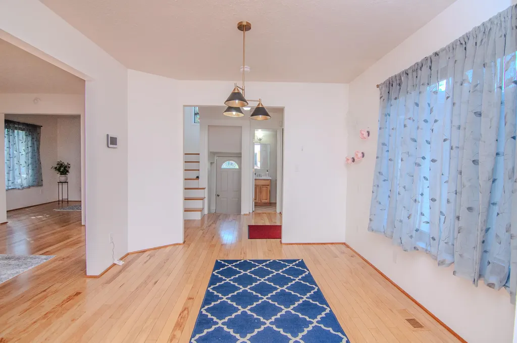 1325 Chartwell Carriage Way S East Lansing City MI 48823
