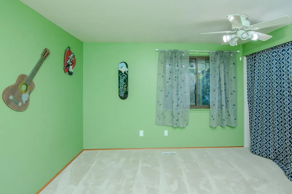 1325 Chartwell Carriage Way S East Lansing City MI 48823