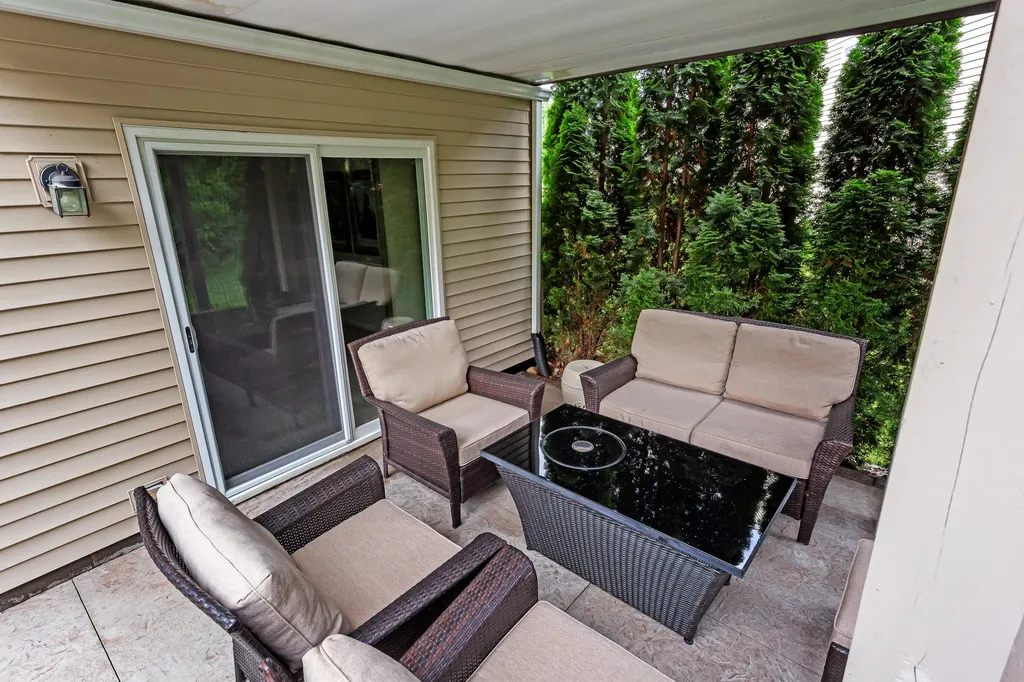 554 Glacier Lane Oceola Township MI 48843