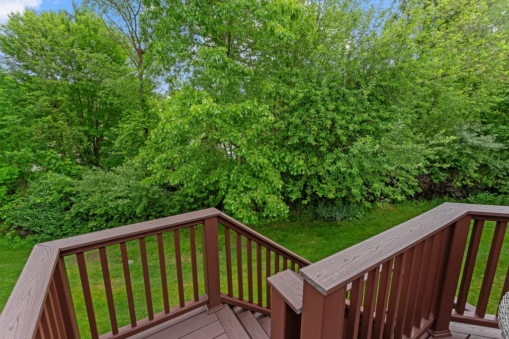 554 Glacier Lane Oceola Township MI 48843