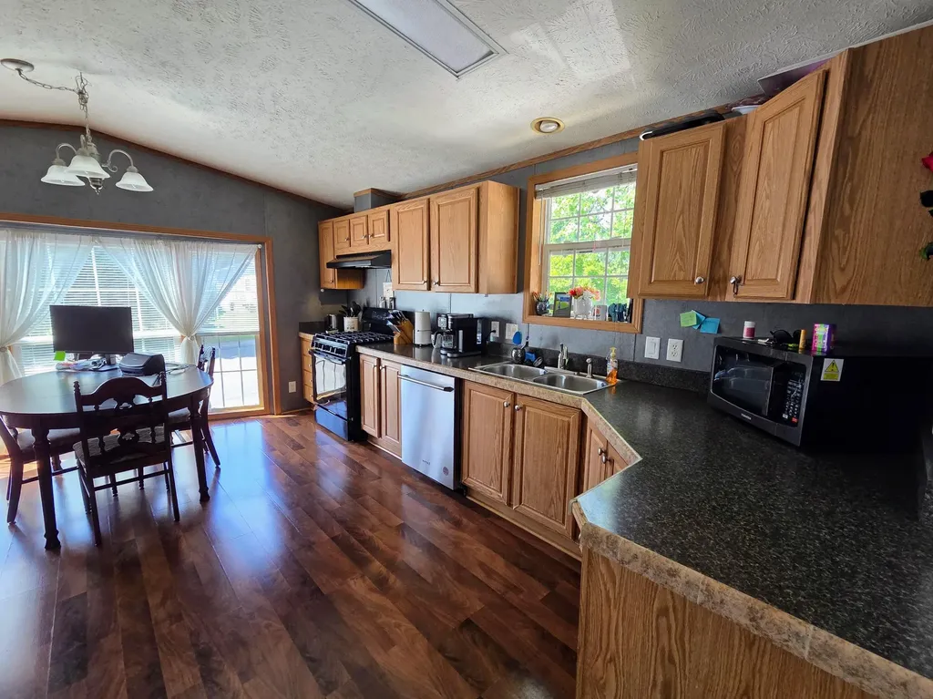 6988 Mckean Road Ypsilanti Charter Township MI 48197