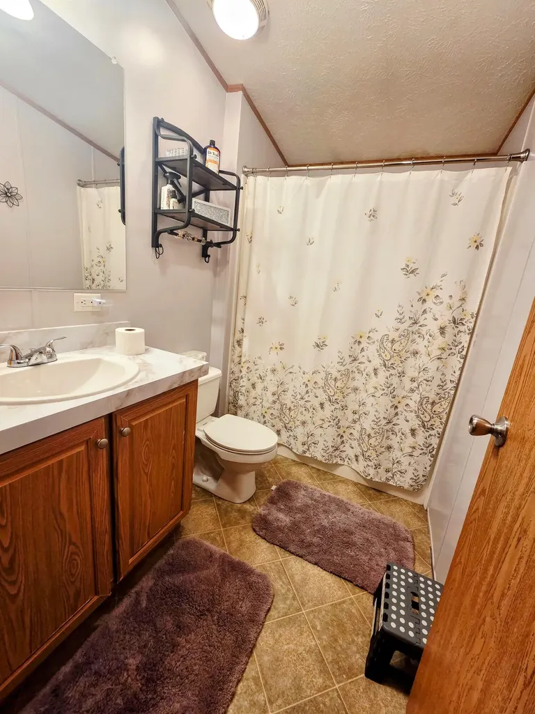 6988 Mckean Road Ypsilanti Charter Township MI 48197