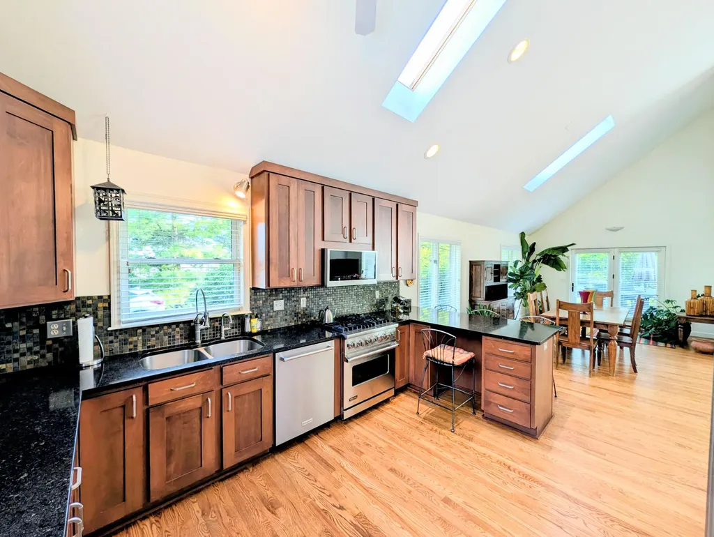 8698 Warner Road York Charter Township MI 48176