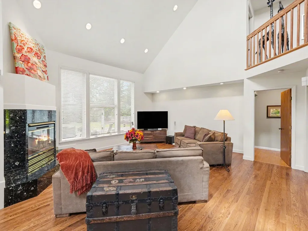 8698 Warner Road York Charter Township MI 48176
