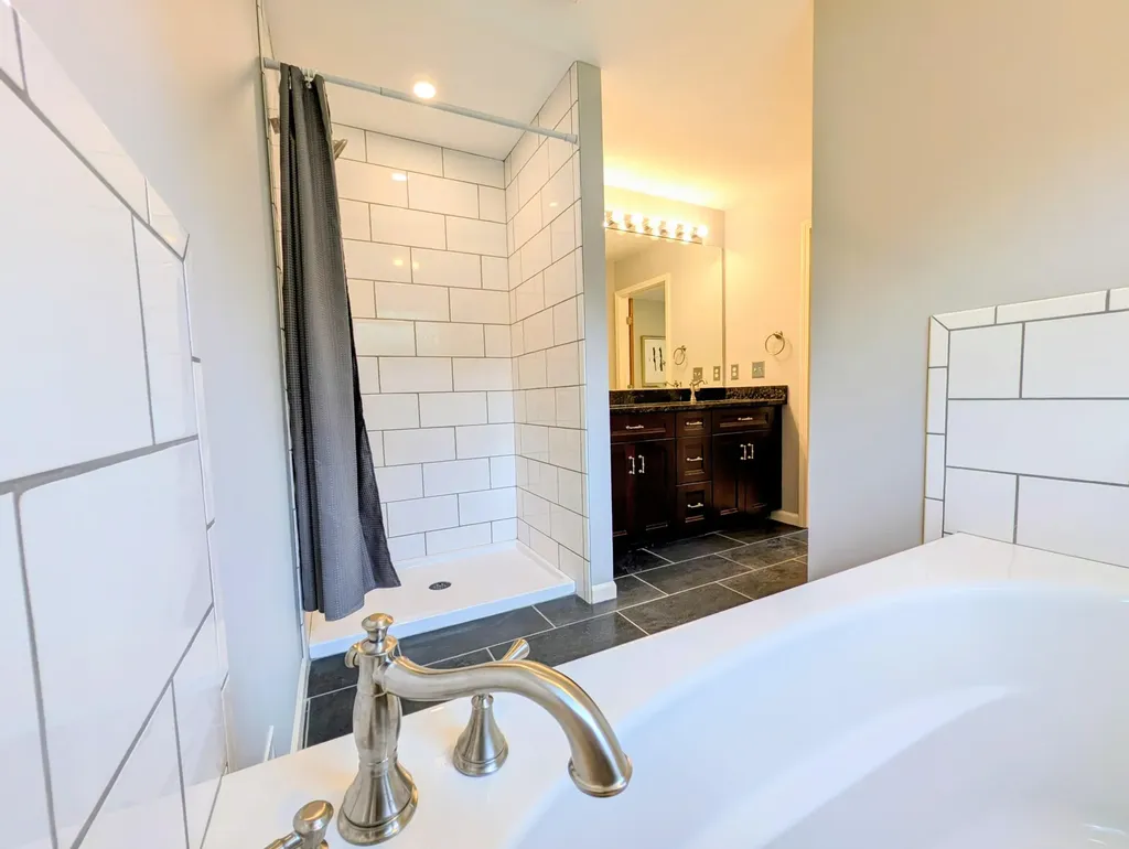 8698 Warner Road York Charter Township MI 48176