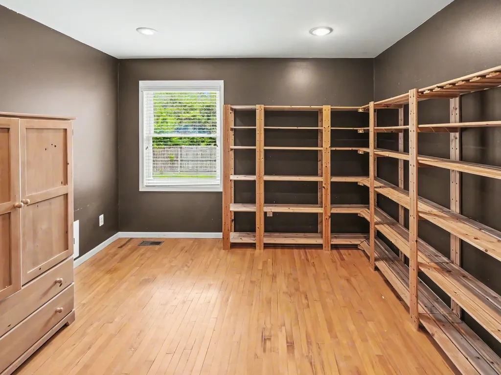 8698 Warner Road York Charter Township MI 48176