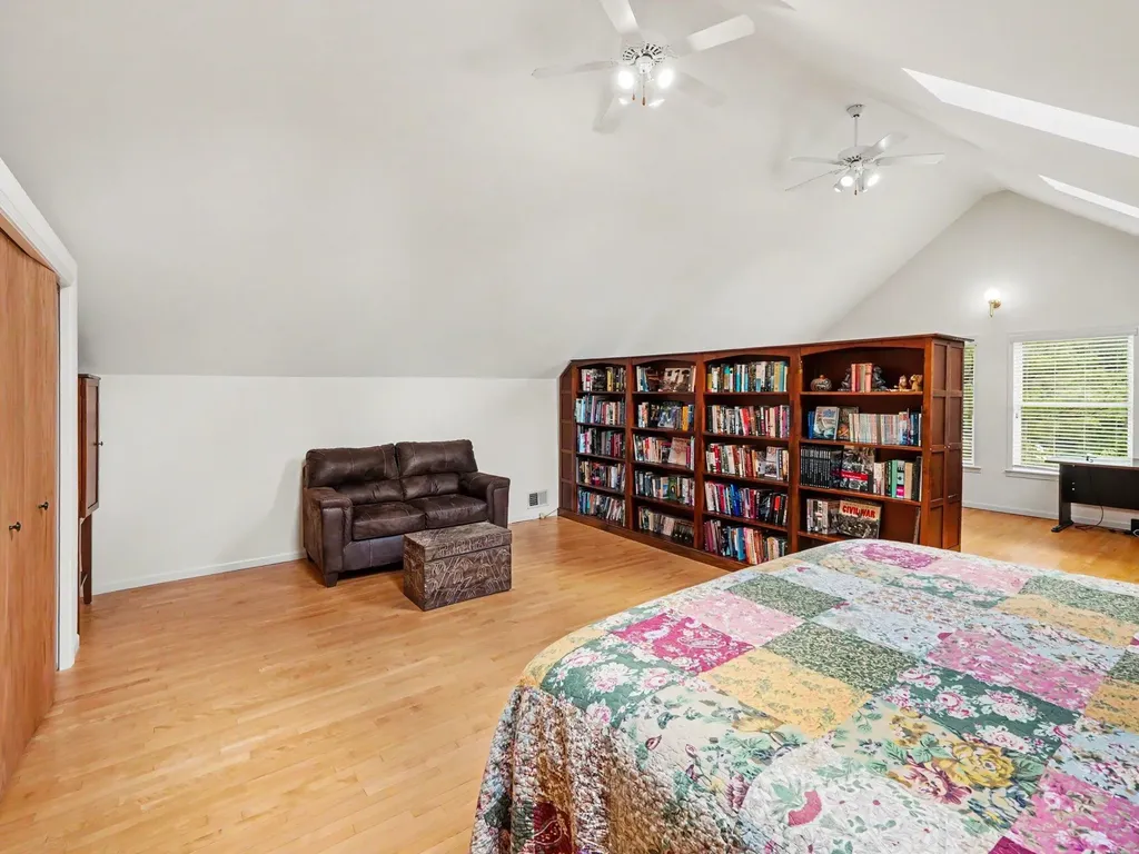 8698 Warner Road York Charter Township MI 48176