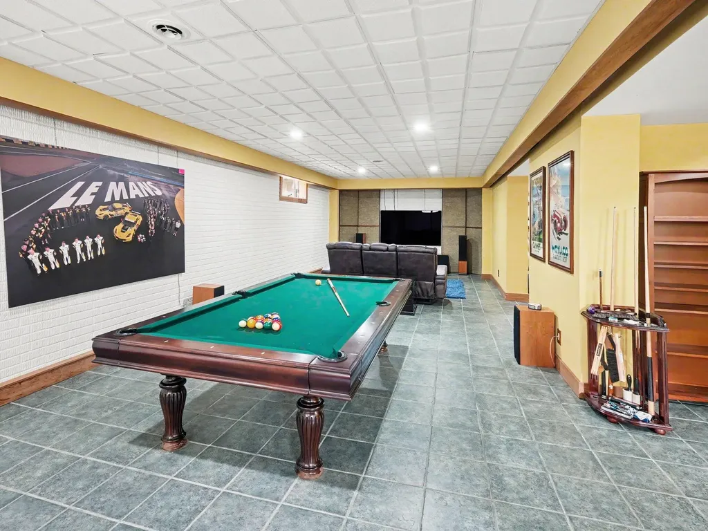 8698 Warner Road York Charter Township MI 48176