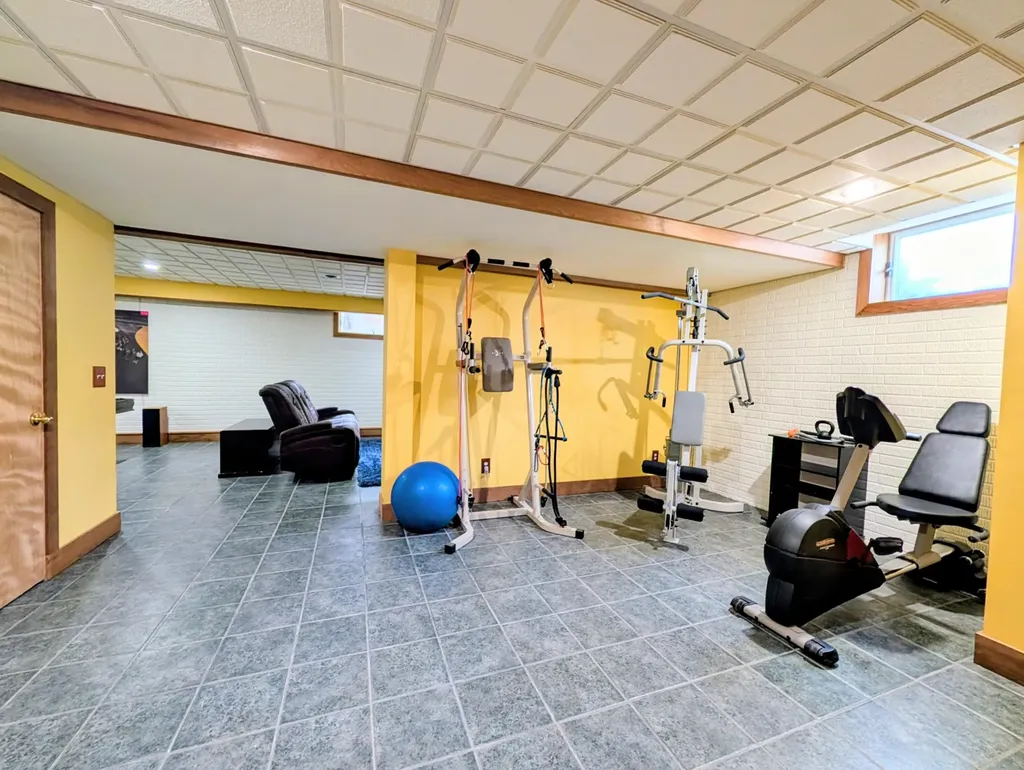 8698 Warner Road York Charter Township MI 48176