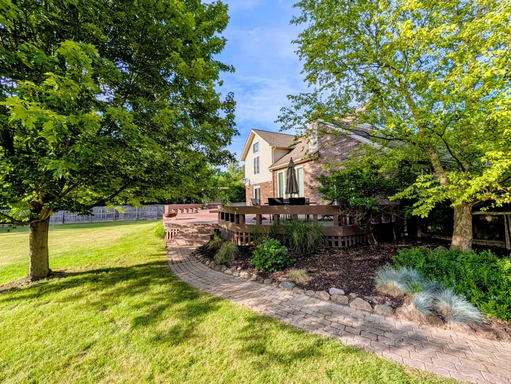 8698 Warner Road York Charter Township MI 48176