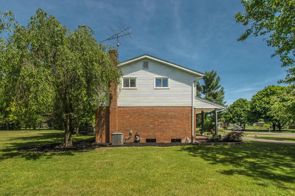 5120 Hensley Drive Scio Township MI 48103