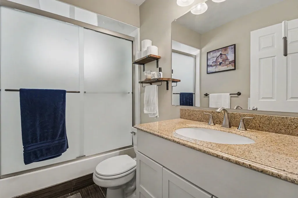32413 Greenlawn Street St. Clair Shores City MI 48082