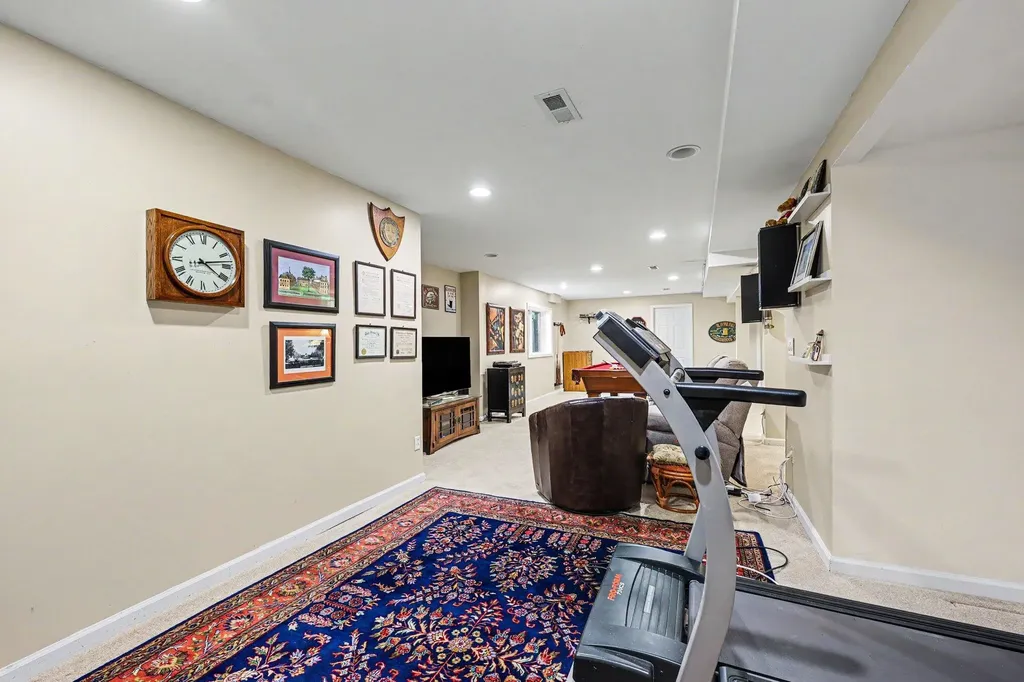 5368 Pinnacle Court Pittsfield Charter Township MI 48108