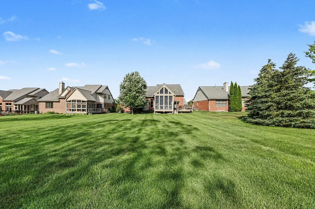 5368 Pinnacle Court Pittsfield Charter Township MI 48108