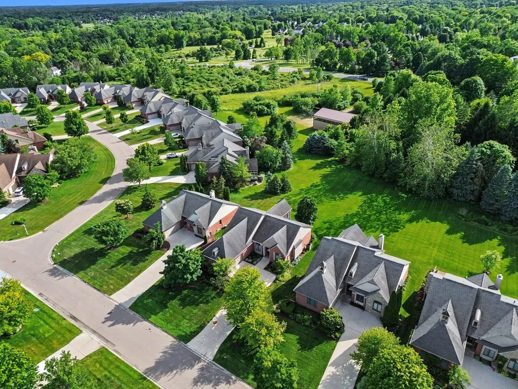 5368 Pinnacle Court Pittsfield Charter Township MI 48108