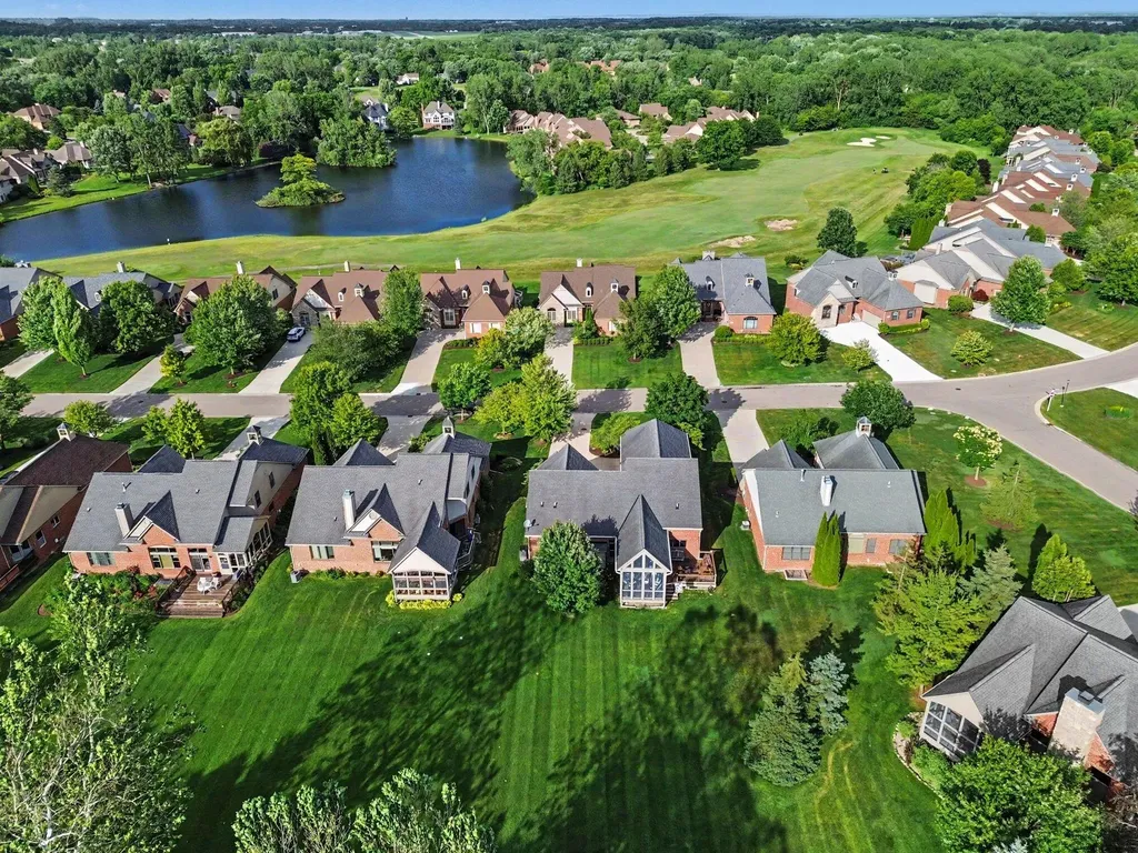 5368 Pinnacle Court Pittsfield Charter Township MI 48108