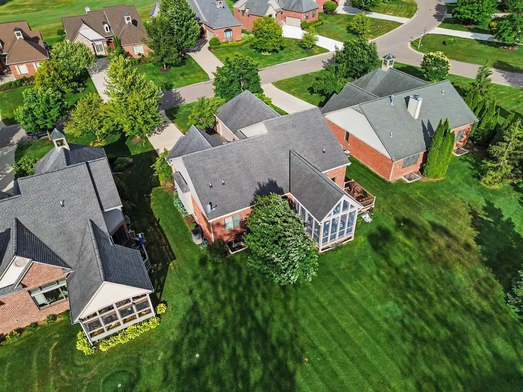 5368 Pinnacle Court Pittsfield Charter Township MI 48108