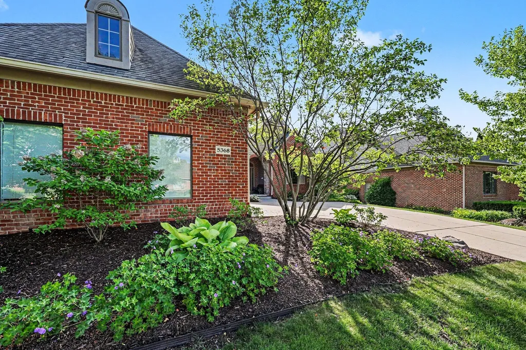 5368 Pinnacle Court Pittsfield Charter Township MI 48108