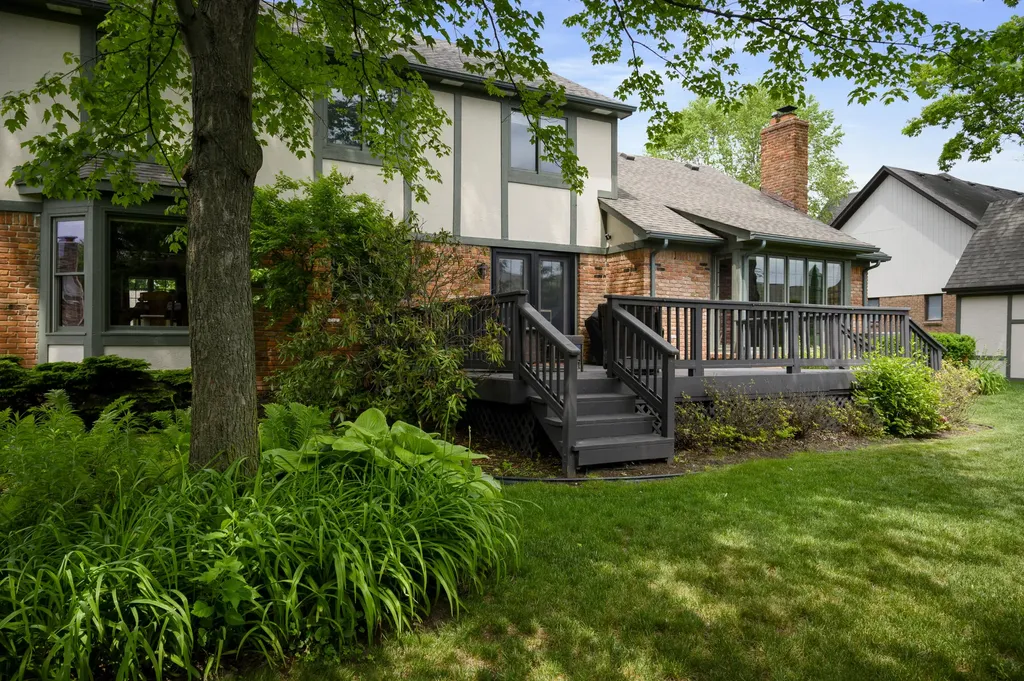 12402 Watkins Drive Shelby Charter Township MI 48315