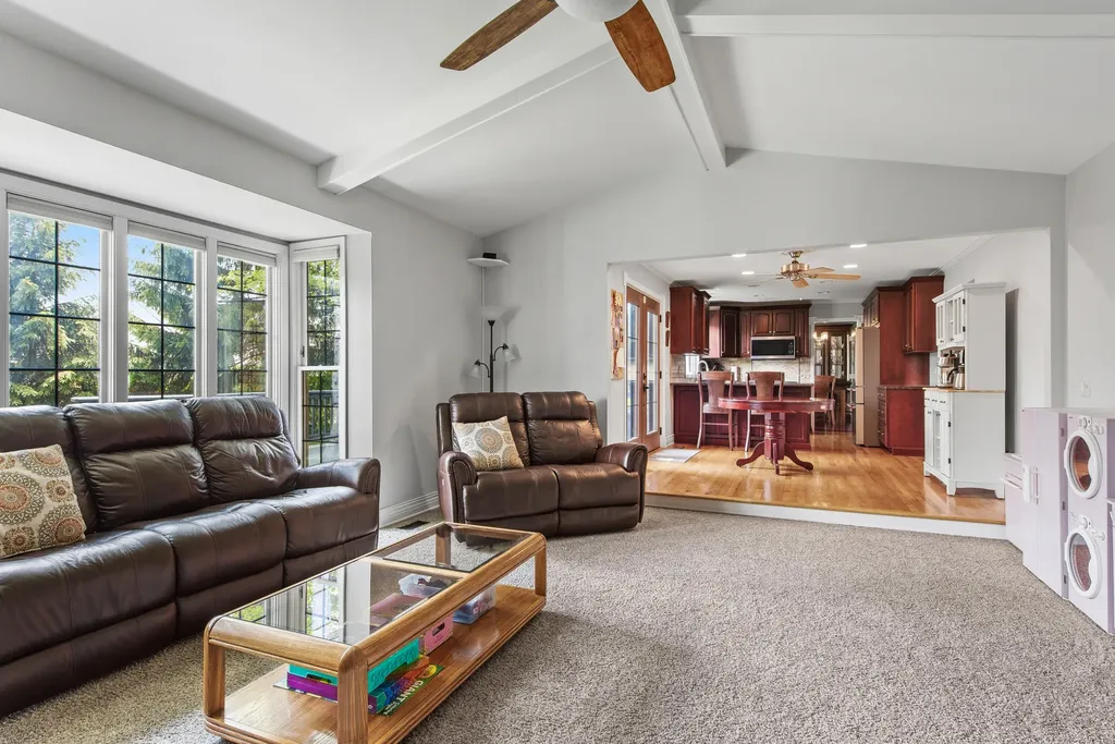 12402 Watkins Drive Shelby Charter Township MI 48315