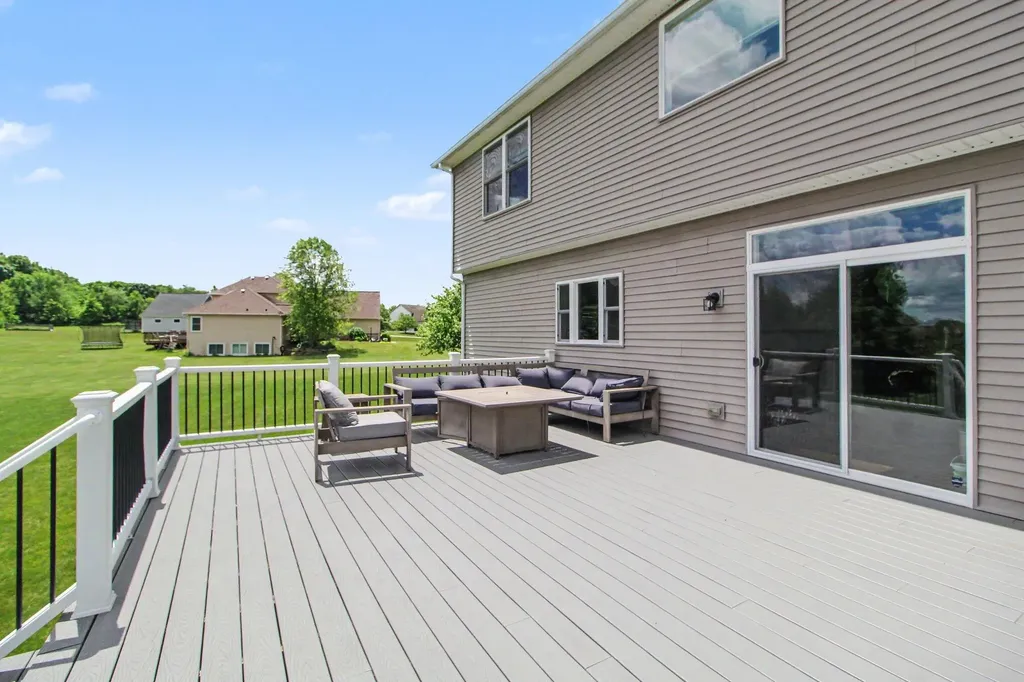 11367 Castleton Court Dexter City MI 48130
