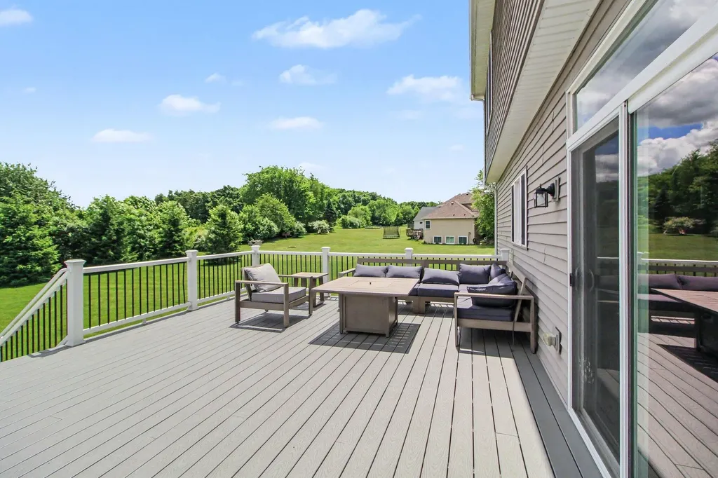 11367 Castleton Court Dexter City MI 48130