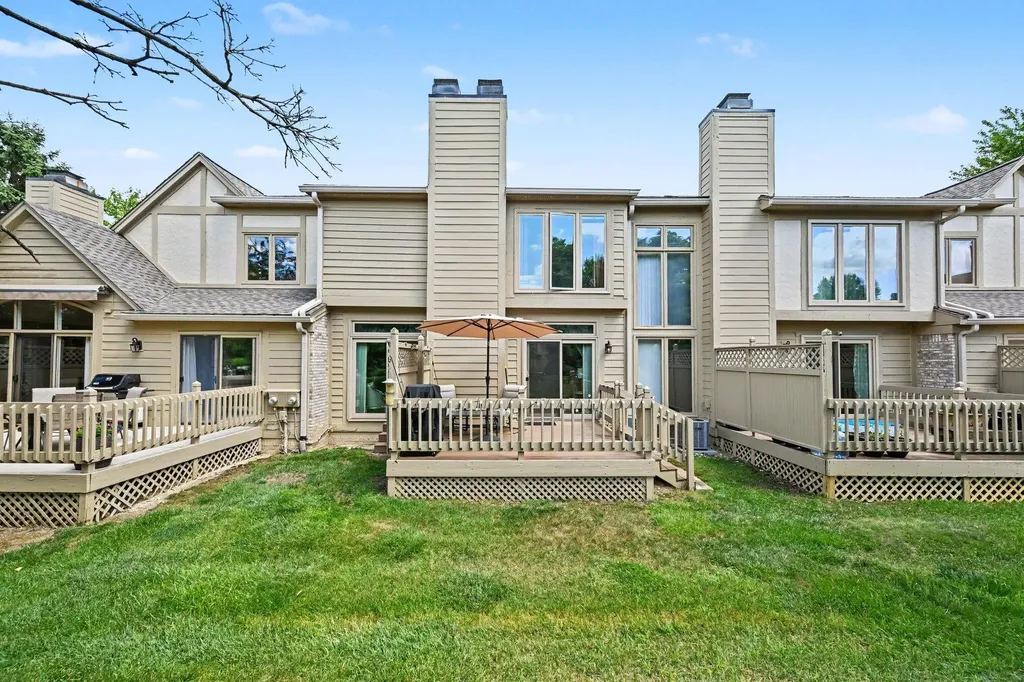2785 Maitland Drive Ann Arbor City MI 48105