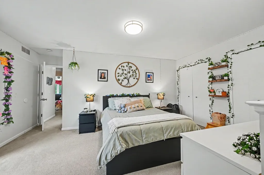 2785 Maitland Drive Ann Arbor City MI 48105