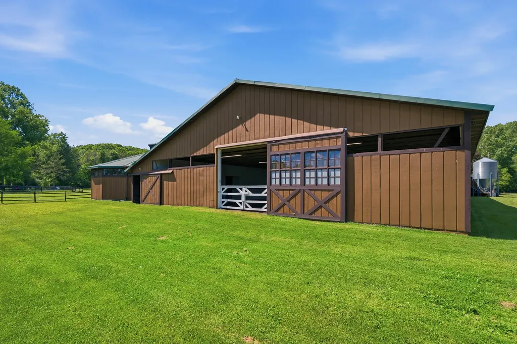 1925 S Bartlett Road St. Clair Township MI 48079